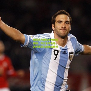 开云体育_英超九月最佳主帅候选揭晓，四大名帅角逐，战术革新与逆袭成焦点